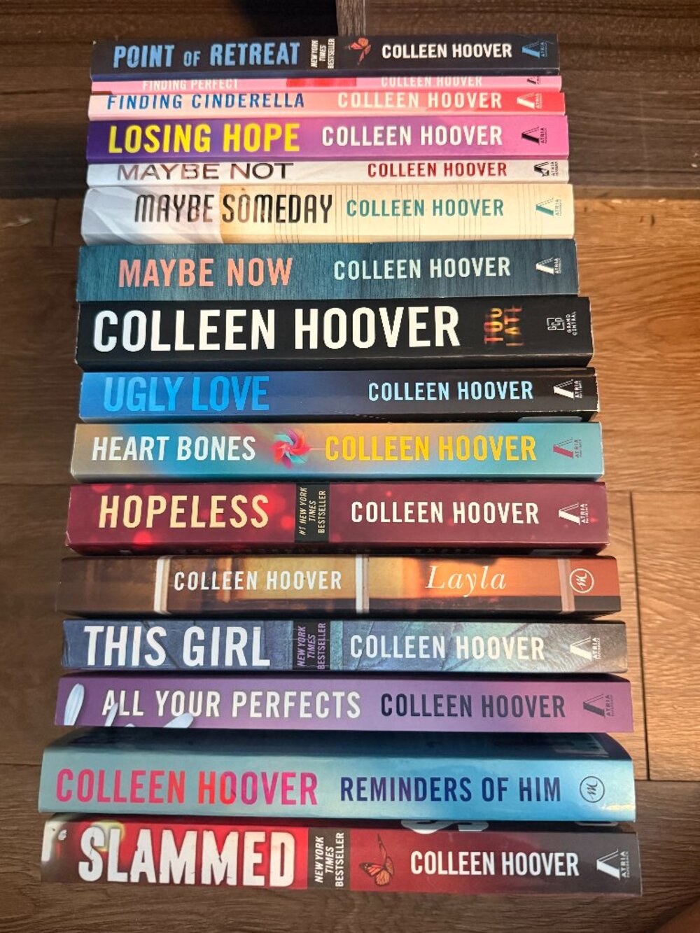 16 LIKE NEW - Lot of Colleen Hoover Books